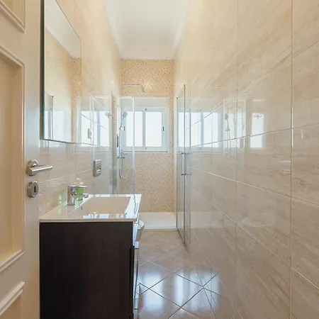 Areeiro Deluxe By Hosty Apartamento